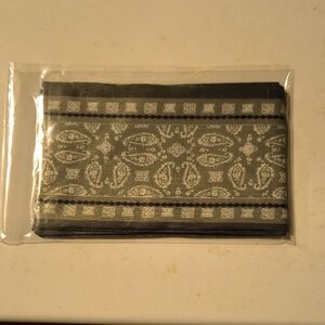 Grey Paisley Purse Scarf